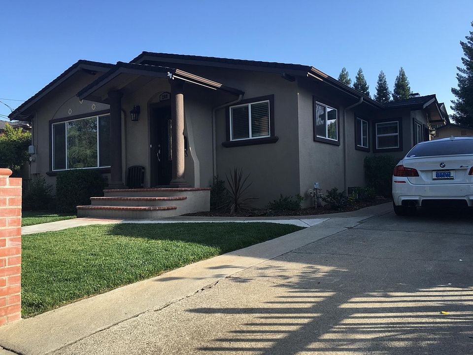 1st image of 209 Caldwell Ave