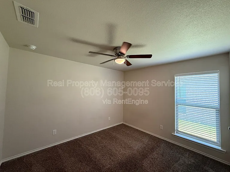 14309 Vernon Ave — Photo 8