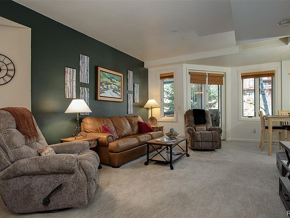 2nd image of 2800 Eagleridge Dr #B-1