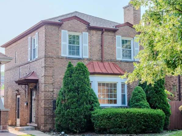 1907 N Rutherford Ave, Chicago, IL 60707