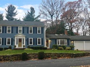 25 Larch Rd, East Greenwich, RI 02818