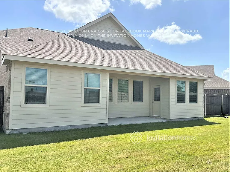 605 Fitzroy Ln — Photo 14