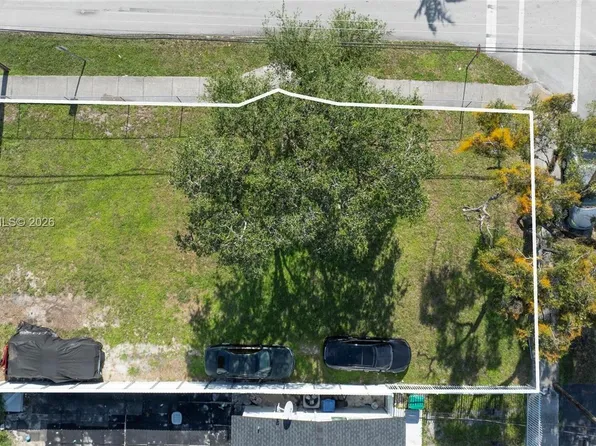 1990 NW 153rd St, Miami Gardens, FL 33054