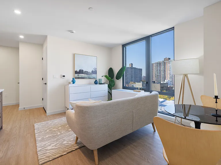 159 Boerum St #15D — Photo 4