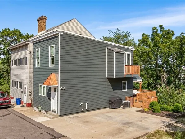 1825 Elbow St, Pittsburgh, PA 15212