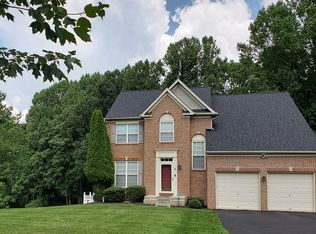 4 Ali Marie Ct, Windsor Mill, MD 21244