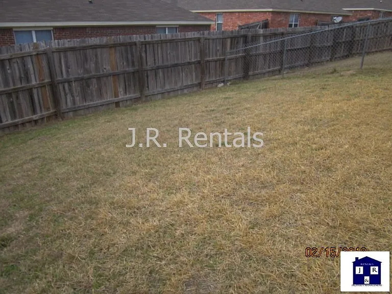 305 Cedar Ridge Dr #A — Photo 40