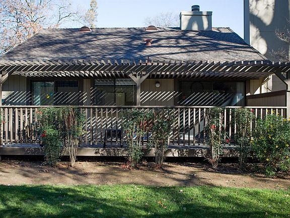 4th image of 7050 San Jacinto Ct