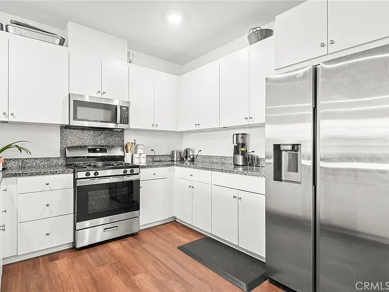 15922 Lasselle St #1 — Photo 17