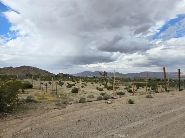 9036 Briar Way, Lucerne Valley, CA 92356