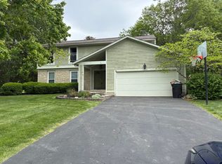 13236 E Crosset Hill Dr, Pickerington, OH 43147
