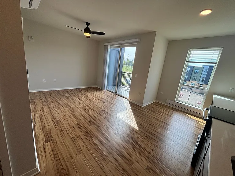 The Outlook Apartments — Photo 17