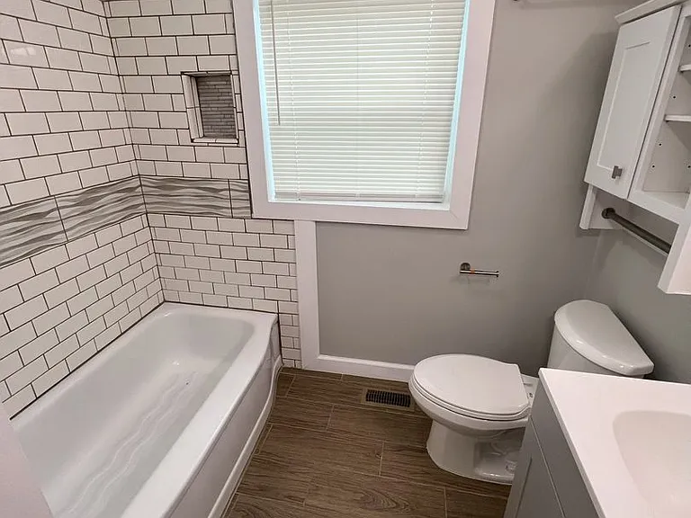 538 Hillandale St NE — Photo 7