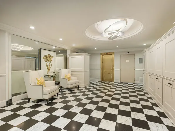 330 East 79th Street image 24 of 24