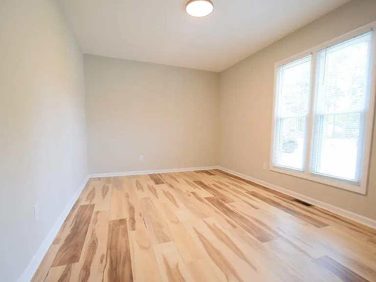 4408 Chesterbrook Dr — Photo 12