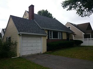 800 Vfw Pkwy, West Roxbury, MA 02132