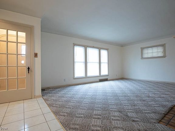 3rd image of 3548 Antisdale Ave