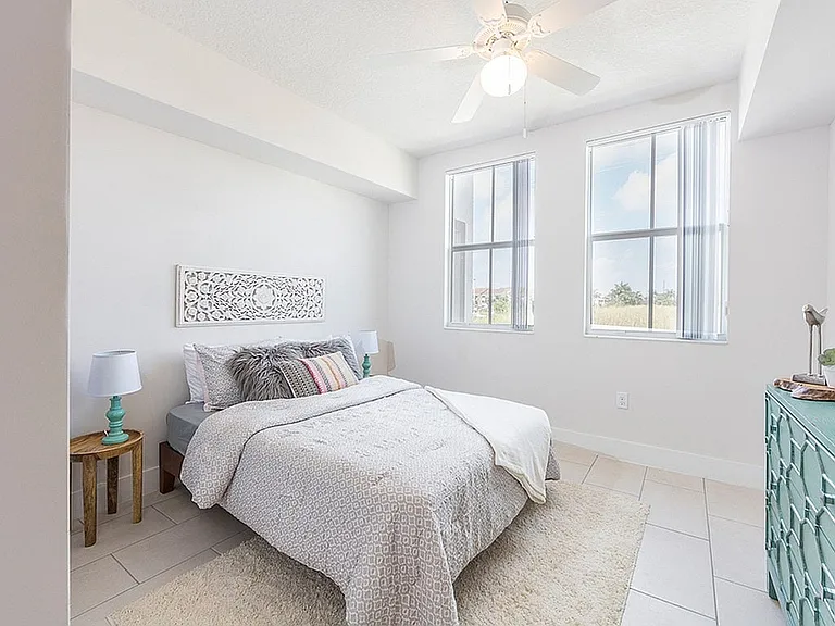 Stylish Secondary Suite