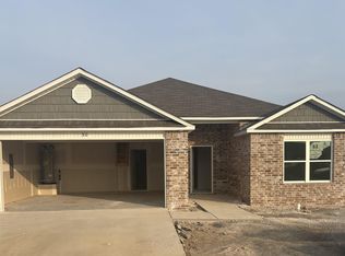 30 Hearthstone Trl, Vilonia, AR 72173