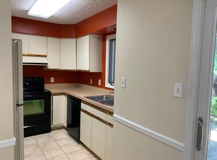 37 Vernon River Dr, Savannah, GA 31419
