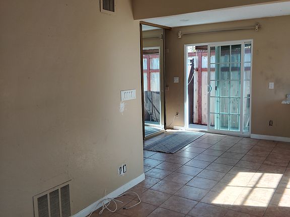 2nd image of 4061 Taos Dr