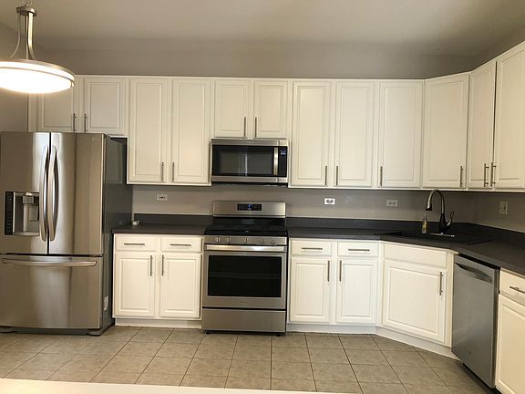 5th image of 128 Schneider Ct