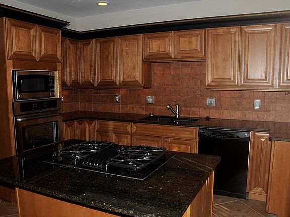 5th image of 368 W Eagle Ave