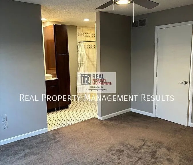 107 Olde Newburgh Dr — Photo 12