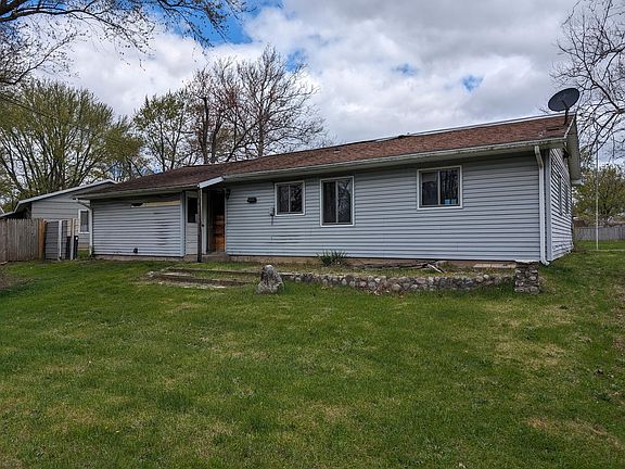 2nd image of 2432 Floral Dr