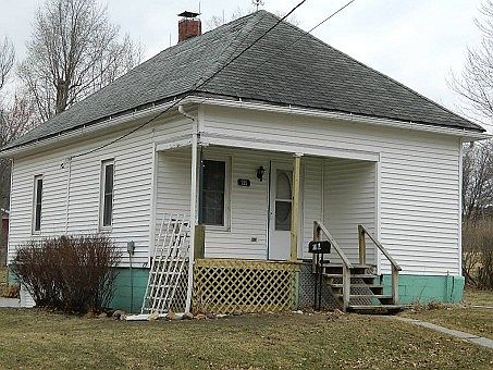 1st image of 205 E North St