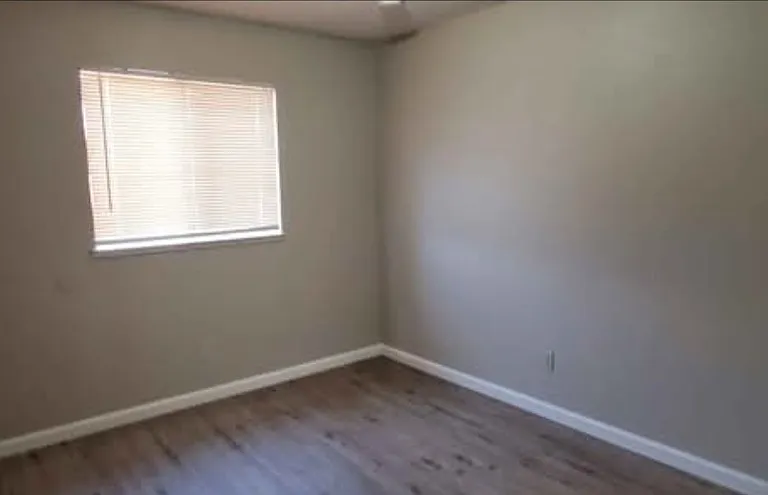 1634 W North Bear Creek Dr — Photo 6