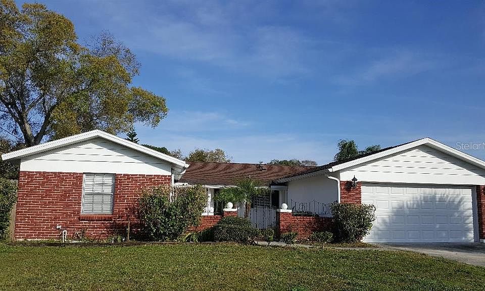 1st image of 4803 Arrowwood Dr