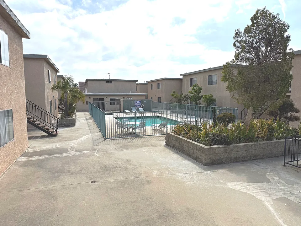 Doty Apartment North & South