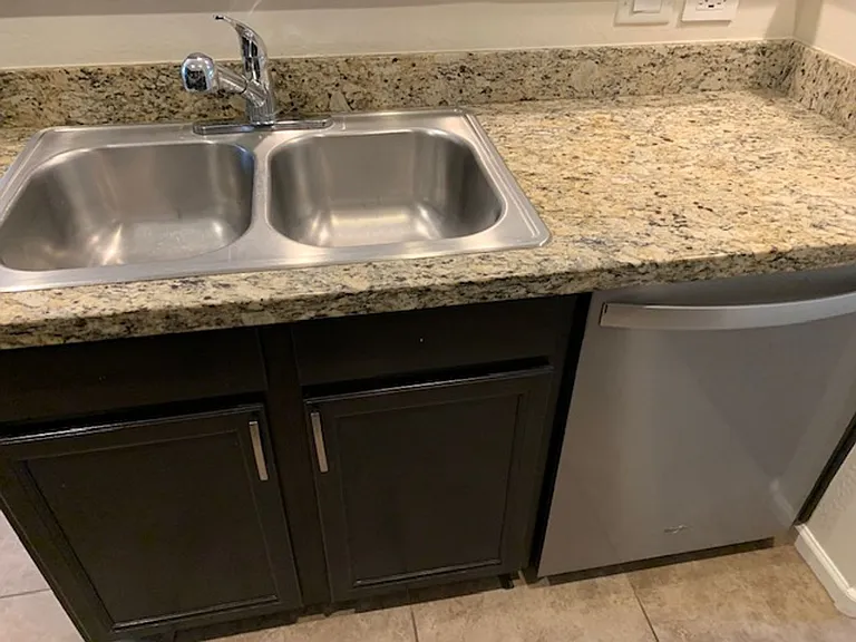 124 N California St #14 — Photo 8