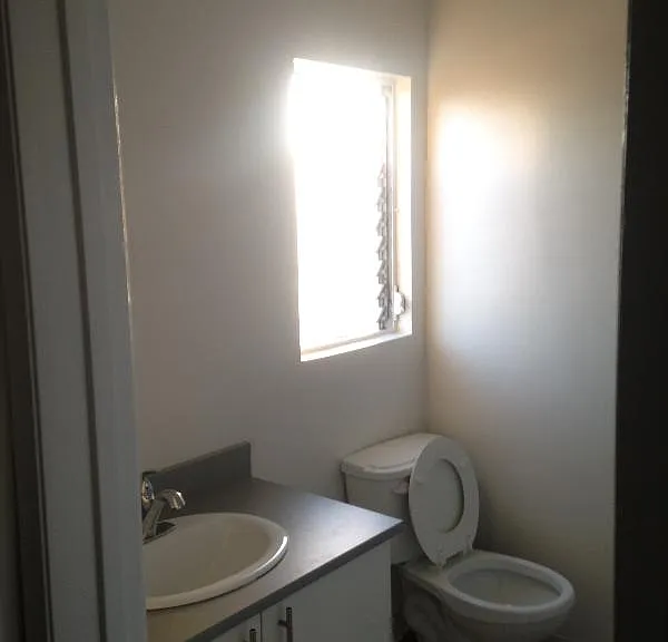 Fairmont Apartments — Photo 13