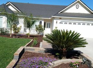 960 Fallenleaf Dr, Lemoore, CA 93245