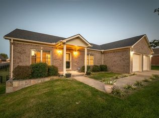 115 General Cleburne Dr, Richmond, KY 40475