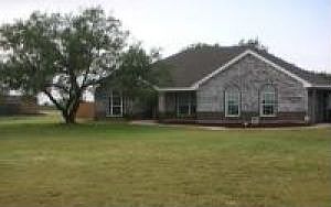 1st image of 173 Sanford Ln