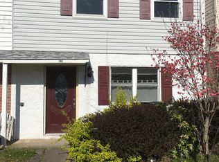 108 Linda Ct, Richlandtown, PA 18955