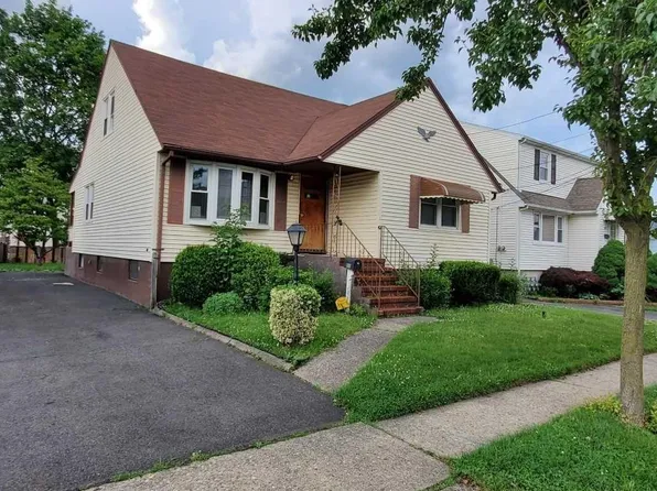 211 Banta Ave, Garfield, NJ 07026