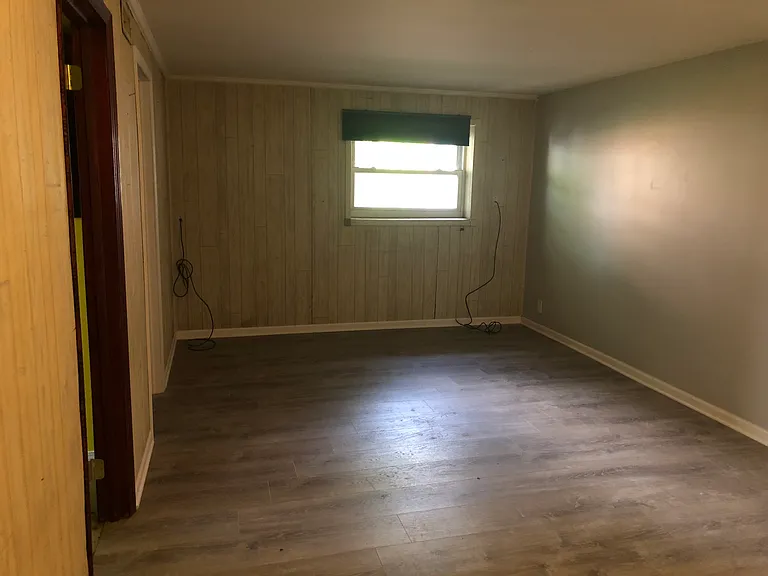 108 Allison Ct — Photo 11