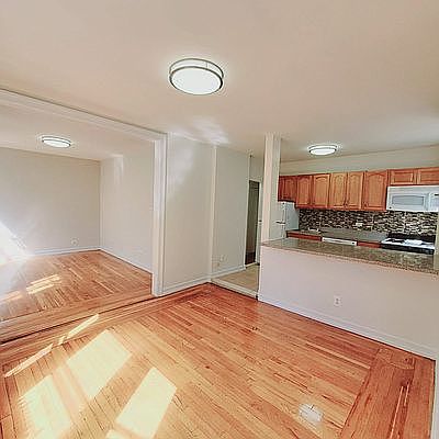 1st image of 718 W 178th St #32A