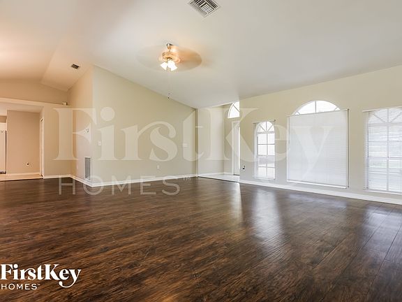 3rd image of 2166 Boca Chica Ave