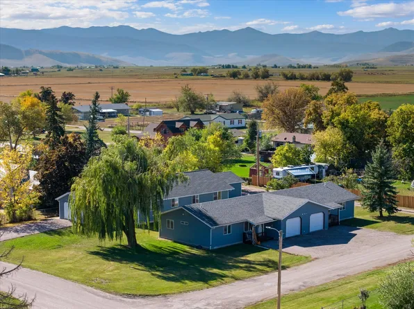 53371 1st Ave W, Charlo, MT 59824