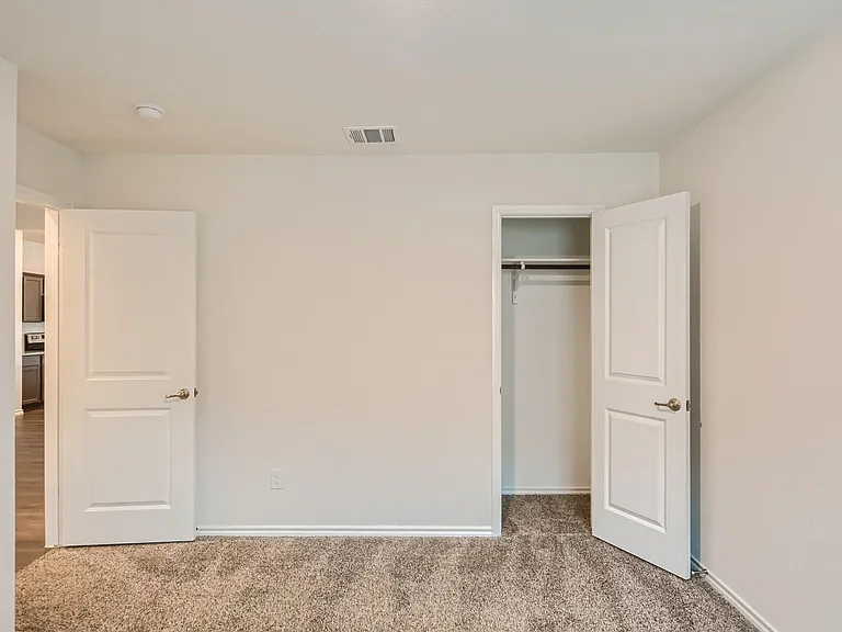 2310 Hankinson Ln — Photo 24