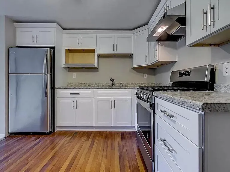 9 Cross St #7 — Photo 2
