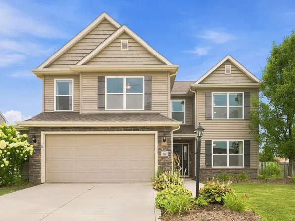 8211 Queenboro Ct, Fort Wayne, IN 46835