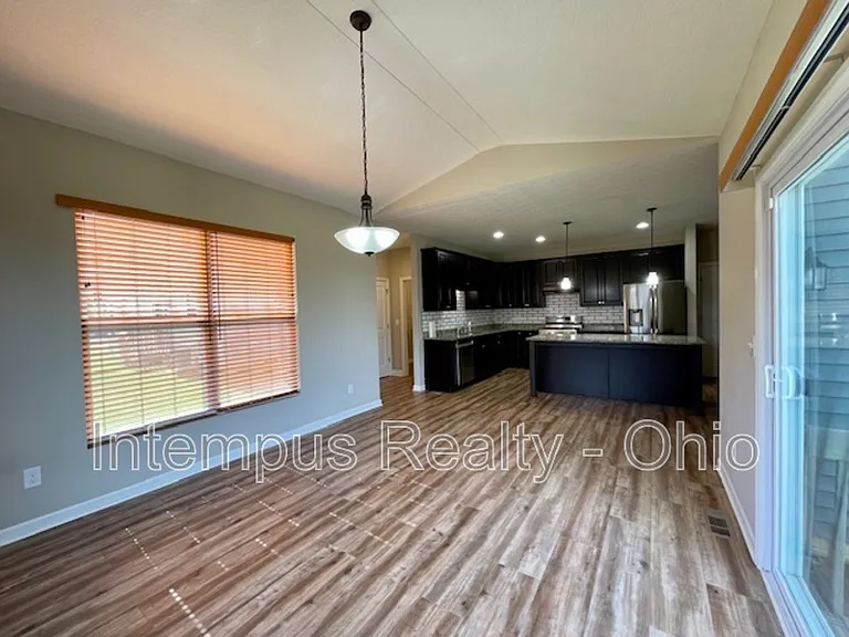 7311 Blackwell Dr — Photo 25