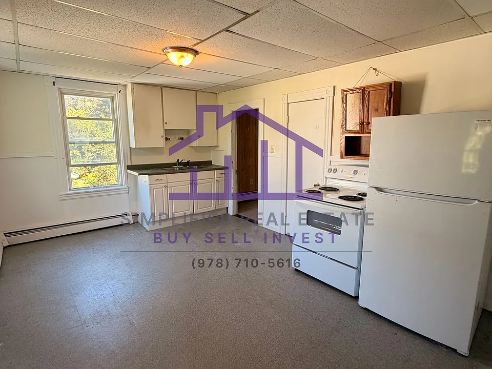 101-105 Baker St #105-2