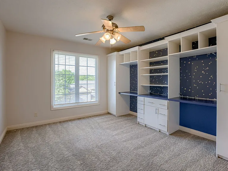 18074 Mayberry St — Photo 35